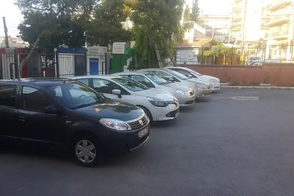 Rüzgar Rent A Car İzmir (İzmir Rent A Car - İzmir Araç Kiralama) - Resim 1