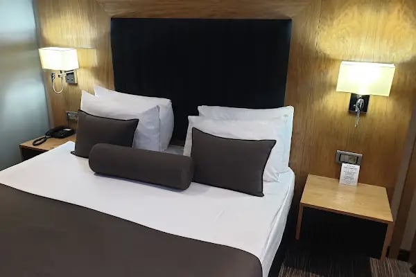 Qua Confort Hotel - Resim 2