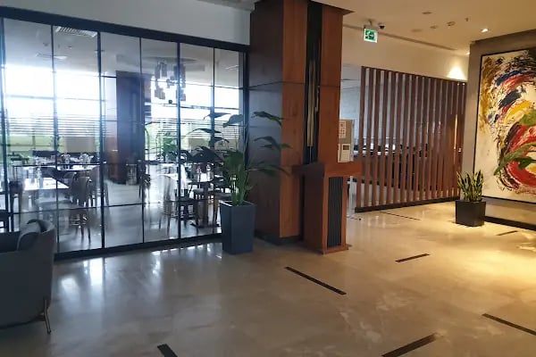 Qua Confort Hotel - Resim 9