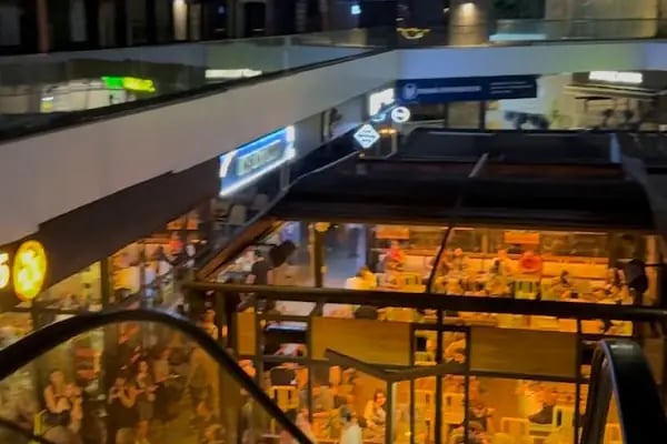 6.45 Kaybedenler Kulübü Bornova ( 6 45 KK Bornova ) - Resim 20