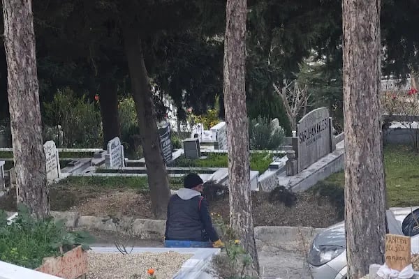 Taşoluk Mezarlığı - Resim 8