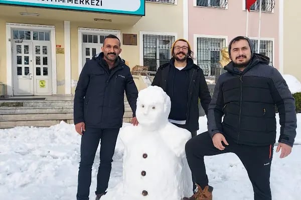Avcılar Halk Eğitimi Merkezi - Resim 4
