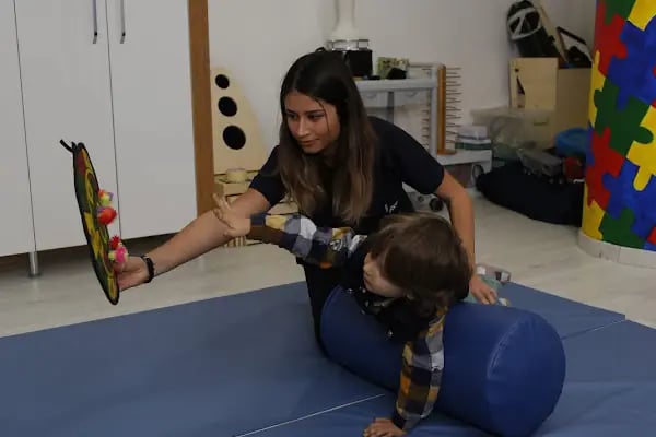 Rommer International Fizik Tedavi ve Rehabilitasyon Tıp Merkezi - Resim 13