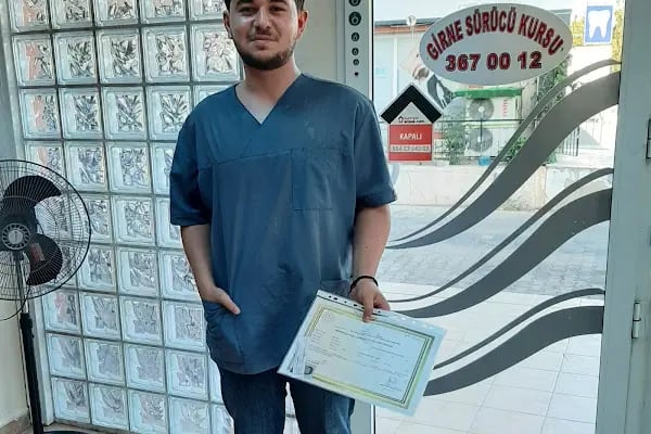 Girne Sürücü Kursu - Resim 11