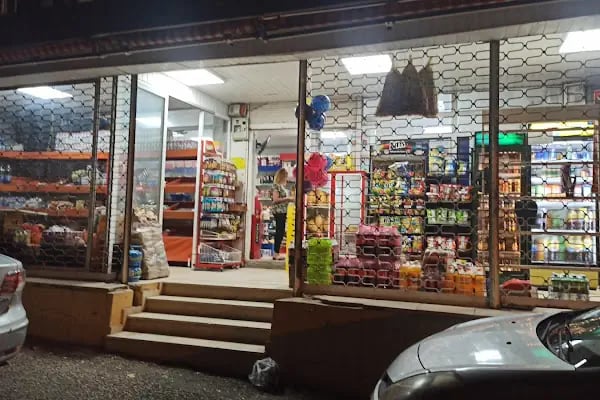 Akgöz market - Resim 1