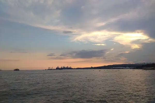 Balkonlu Cafe - Resim 5
