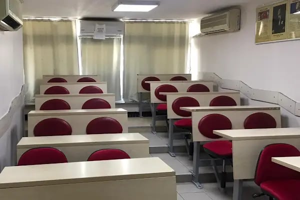 YDS Academy Ankara Şubesi - Resim 2