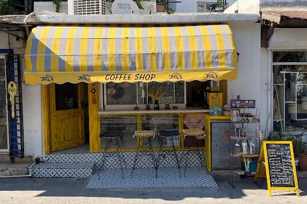 Little S Coffee Shop - Resim 1