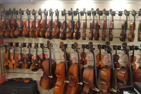 Yissi Müzik YILMAZ İPEK Saz Sarayı - Resim 11