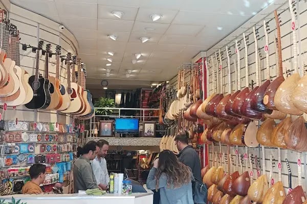 Yissi Müzik YILMAZ İPEK Saz Sarayı - Resim 5