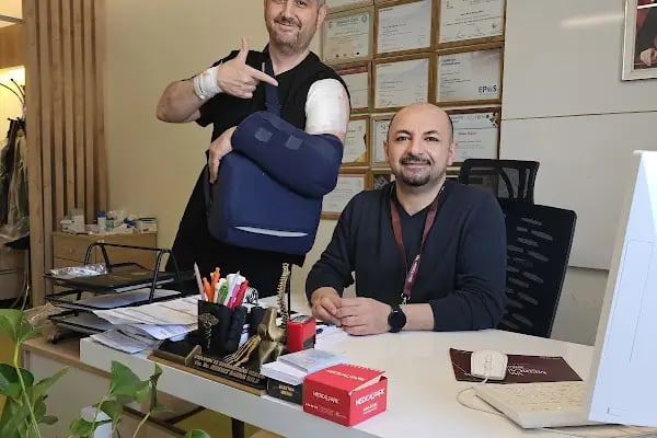 Op. Dr. Mehmet Baran Uslu - Ortopedi ve Travmatoloji - Ankara - Resim 13