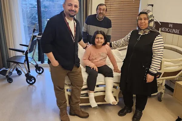 Op. Dr. Mehmet Baran Uslu - Ortopedi ve Travmatoloji - Ankara - Resim 10