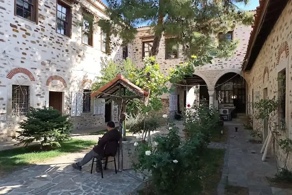 Bayındır ilçe halk kütüphanesi - Resim 2