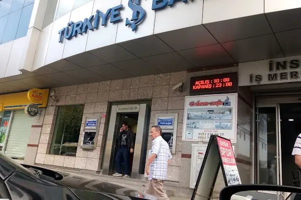 Türkiye İş Bankası Koçman Caddesi-Bağcılar/İstanbul Şubesi - Resim 2