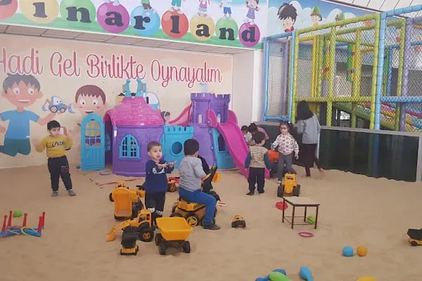 PINARLAND EĞLENCE MERKEZİ - Resim 3