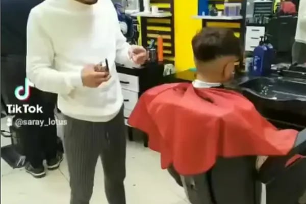 Gemlik Saray Erkek Kuaförü - Resim 3