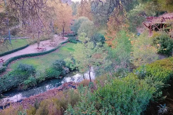 Karaisalı Karapınar Park Büfe - Resim 14