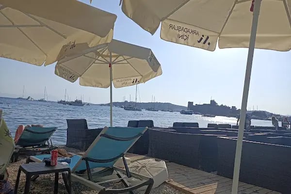 Arkadaşlar İçin Bar-Cafe-Beach - Resim 2