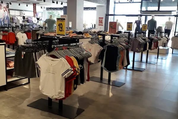 Giysa Outlet - Resim 9
