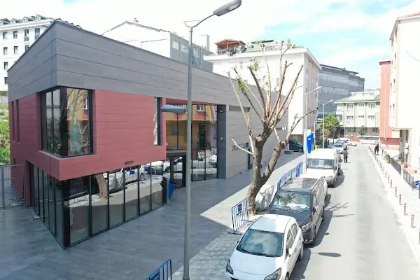 Merkez Semt Havuzu - Resim 4