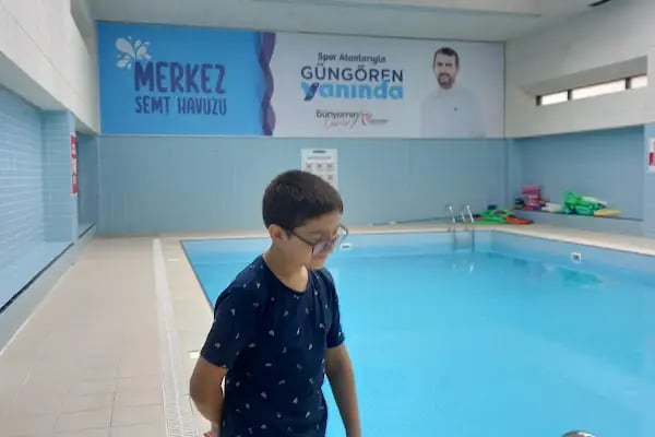 Merkez Semt Havuzu - Resim 18