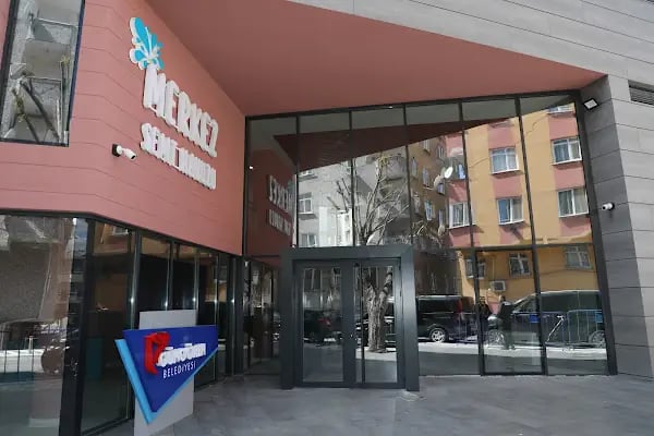 Merkez Semt Havuzu - Resim 1