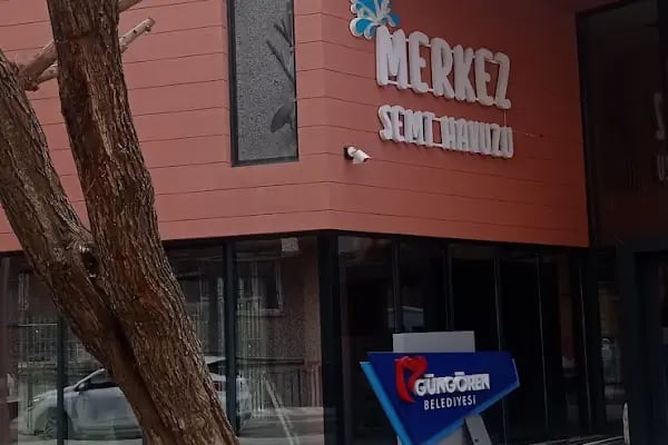 Merkez Semt Havuzu - Resim 10