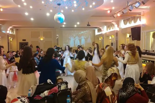 Kafkas Düğün Salonu - Resim 12