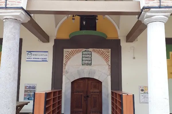 Hacı Sinan Cami - Resim 17