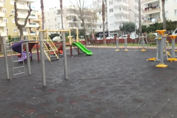 Karagöz Çocuk Parkı - Resim 18