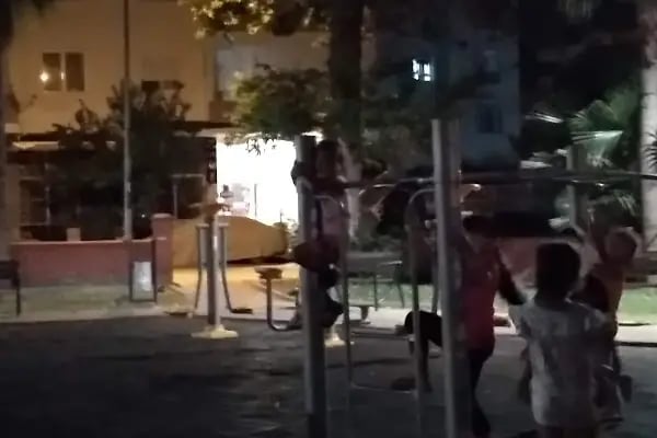 Karagöz Çocuk Parkı - Resim 19
