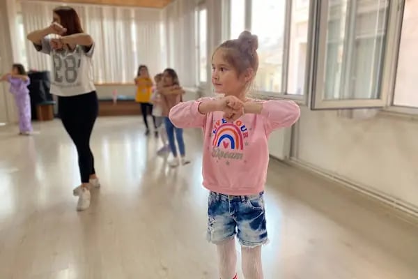 Balıkesir Dans ve Sanat Akademisi - Resim 6