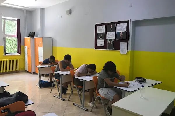En Koleji - Resim 6