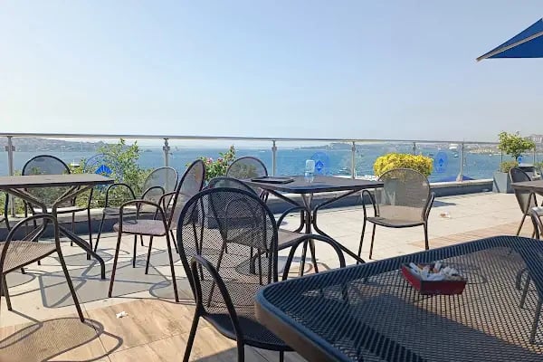 Bahçeşehir Üniversitesi - Resim 13