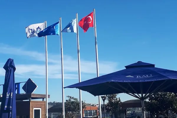 Bahçeşehir Üniversitesi - Resim 9
