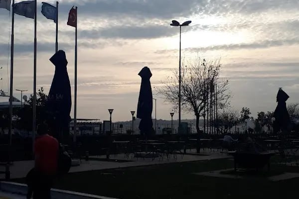 Bahçeşehir Üniversitesi - Resim 17