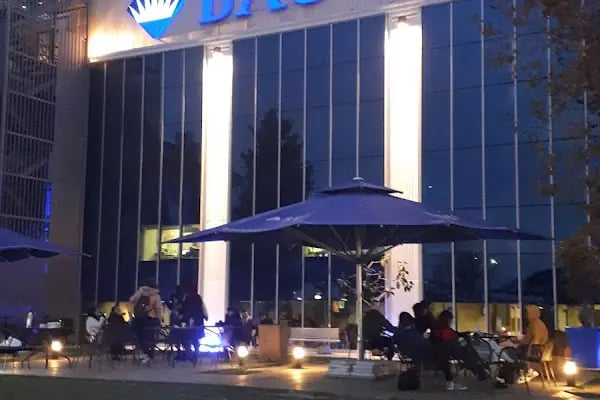 Bahçeşehir Üniversitesi - Resim 14