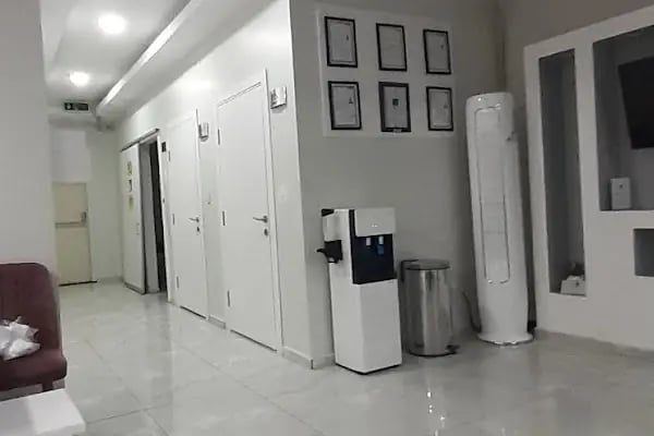 FHM Dent Ağız ve Diş Sağlığı Polikliniği - Resim 12