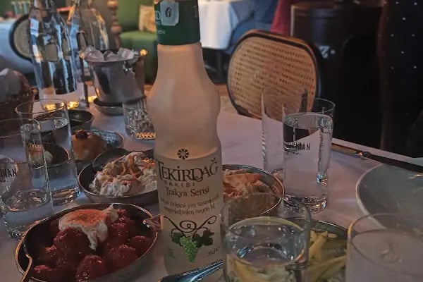 Şişko Perihan Meyhane - Resim 20