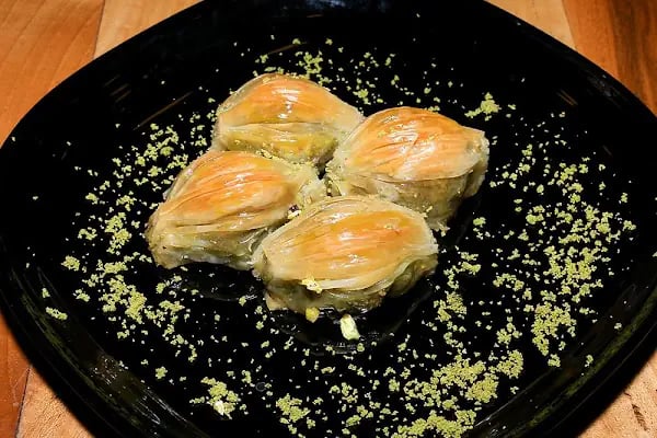 AKDOĞAN DÖNER KEBAP RESTORAN PİZZA PİDE KAHVALTI BAKLAVA &amp; CAFFE - Resim 12