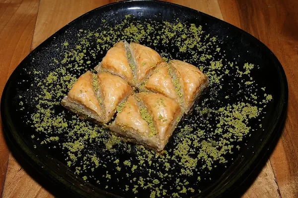 AKDOĞAN DÖNER KEBAP RESTORAN PİZZA PİDE KAHVALTI BAKLAVA &amp; CAFFE - Resim 20