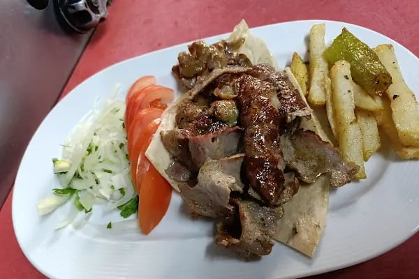 Tekin Döner &amp; Tost Salonu - Resim 5