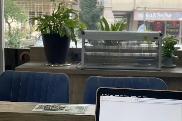 Silent Cafe Bornova - Resim 6