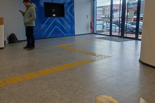 Halkbank Gaziemir Şubesi - Resim 2