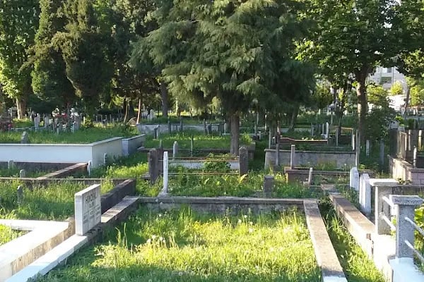 Yorgalar Ve Şehitlik Mezarlığı - Resim 9