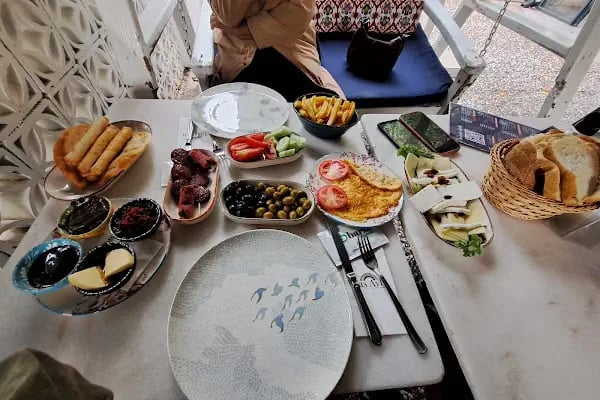 Taş Avlu Adapazarı - Resim 15