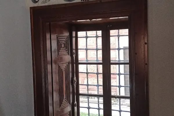 Gülruh Sultan Türbesi - Resim 6