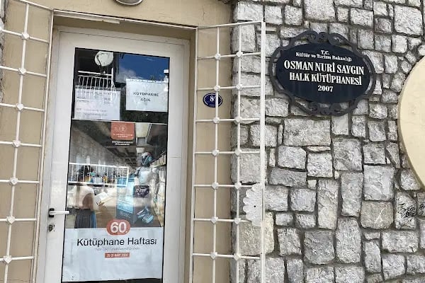 Buca Şirinyer Osman Nuri Saygın Halk Kütüphanesi - Resim 3
