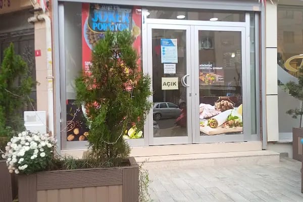 ÇİĞ KÖFTECİ ÖMER USTA - Resim 1