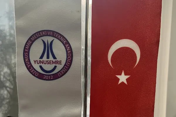 Özel Yunus Emre Anadolu Sağlık Meslek Lisesi - Resim 5